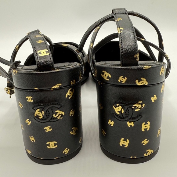 NEW Chanel CC Logo Mania Lambskin Calfskin Black Leather Slingback Platform Heel - Picture 3 of 12